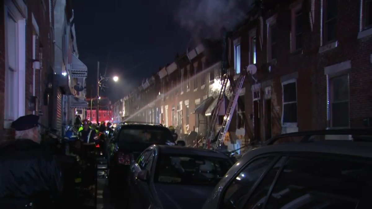 Fire tears through two rowhomes overnight in Kensington – NBC10 Philadelphia