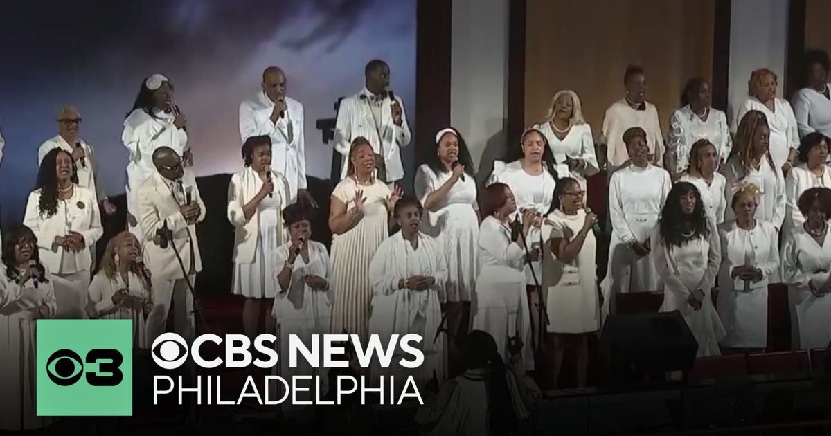 Thousands celebrate Easter Sunday at Enon Tabernacle Baptist Church