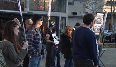 Anti-war protesters rally in Pittsburgh over Iran