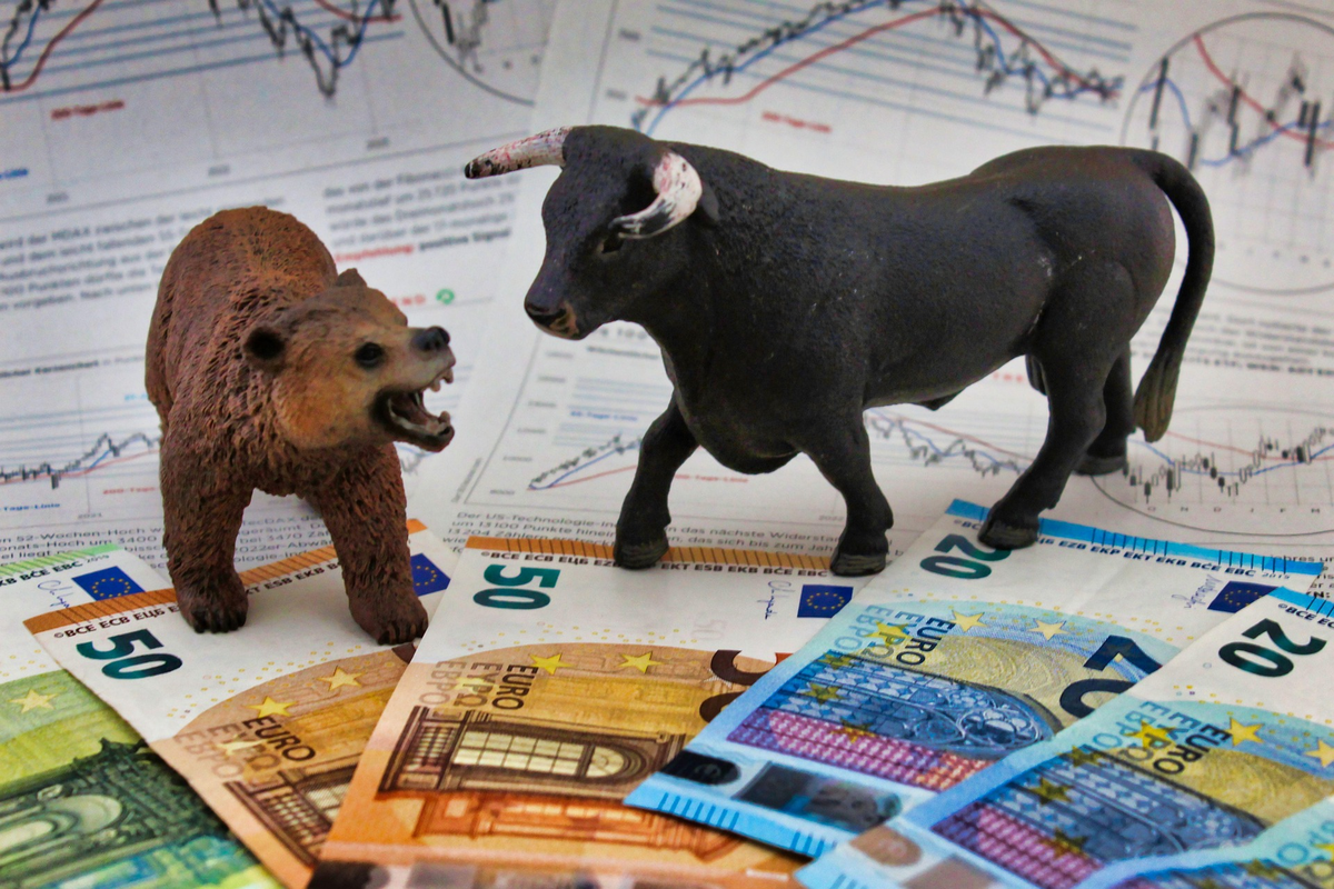 Why does its unique agency model matter more for investors
