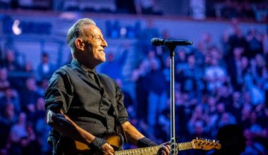 Bruce Springsteen is coming to Philadelphia this May