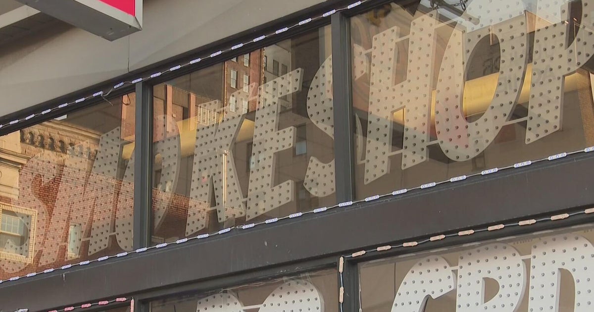 Planning Commission recommends bill that puts restrictions on Downtown vape shops to city council
