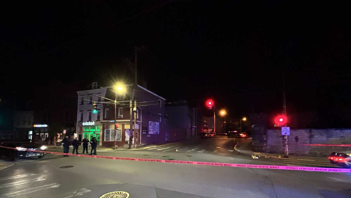 Man rushed to hospital after overnight shooting in Pittsburgh
