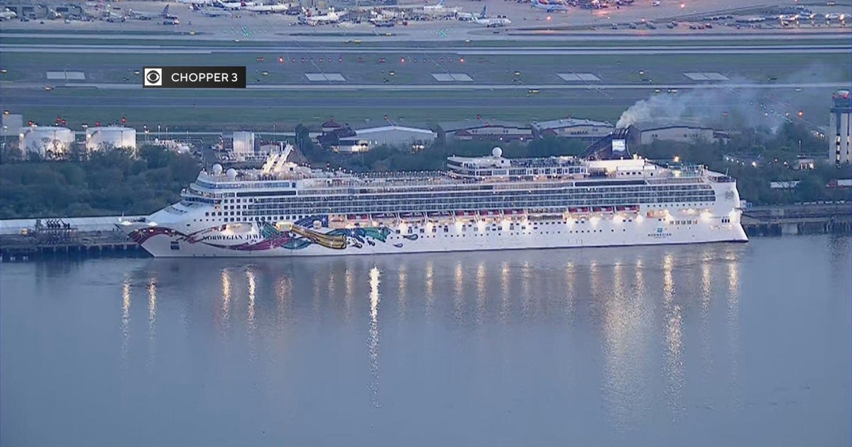 Norwegian Jewel cruise ship sets sail from Philadelphia port, the first in 15 years