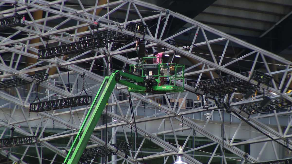 NFL draft begins to move out of Pittsburgh
