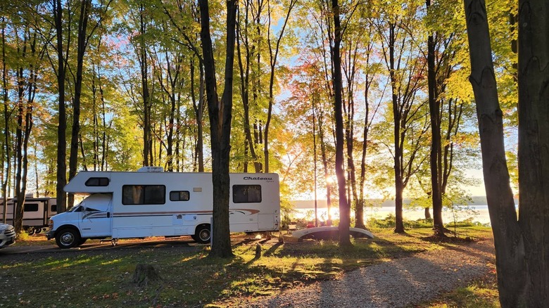 Between Youngstown And Lake Erie Is A Peaceful Ohio City With Small-Town Charm Near A Lakeside State Park