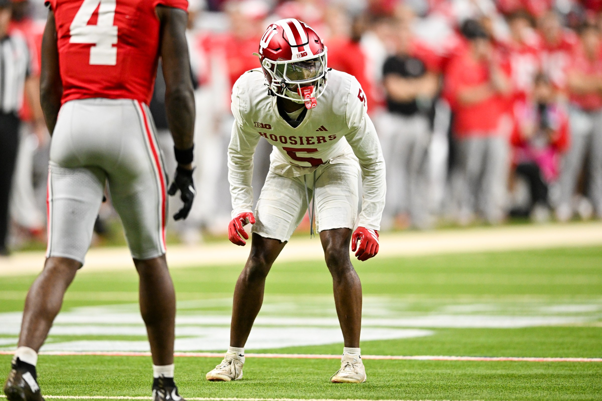 INDIANAPOLIS, IN - DECEMBER 06: Indiana Hoosiers DB D’Angelo Ponds (5) during the Big Ten Championship football game between the Indiana Hoosiers and the Ohio State Buckeyes on December 6, 2025 at Lucas Oil Stadium in Indianapolis, IN. (Photo by James Black/Icon Sportswire via Getty Images)