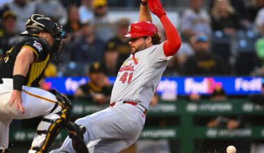 Pirates' losing streak reaches 3 games after loss to Cardinals