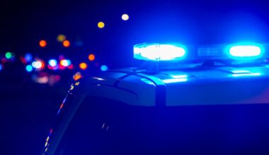 Two men injured after shooting in Homewood, EMS provides blood at the scene – WPXI