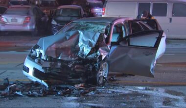 2 taken to hospital after crash on Route 51 in Pittsburgh – WPXI