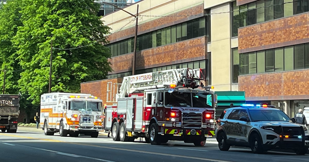 Body found on Strip District rooftop – WPXI