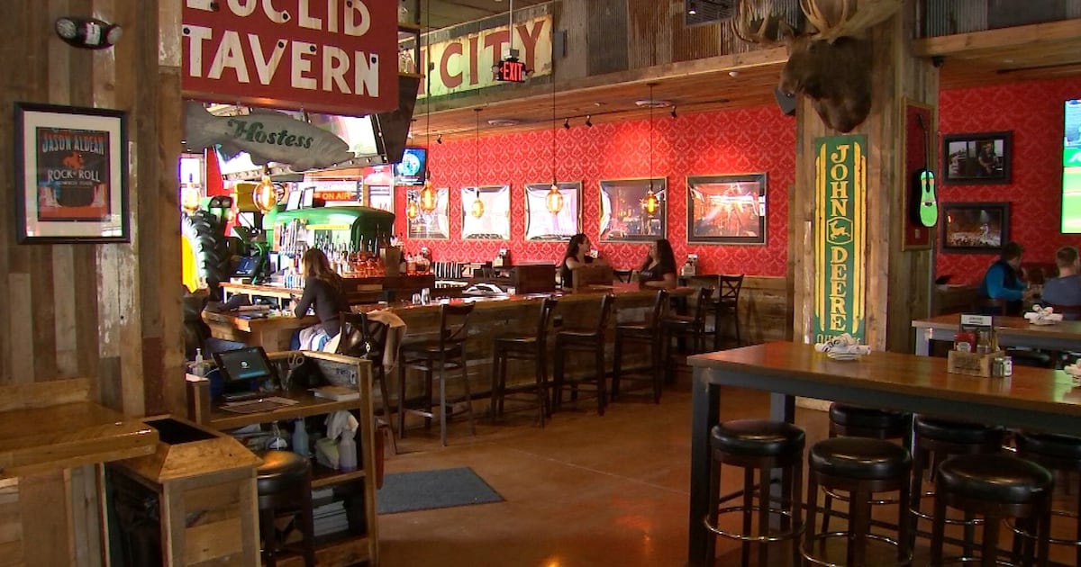 Final planning underway for North Shore bars, restaurants before NFL Draft