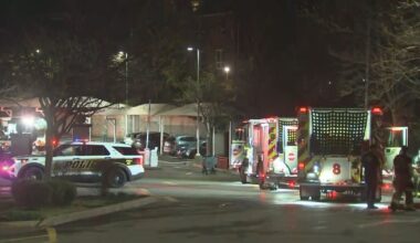 Tesla catches fire in Giant Eagle Market District parking garage in Pittsburgh – WPXI