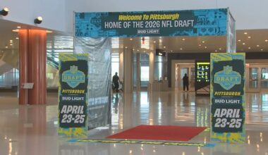 Welcome Center at Pittsburgh International Airport garners lots of attention from NFL fans – WPXI