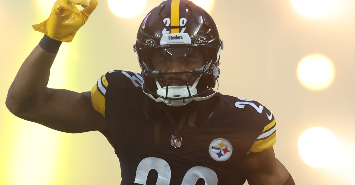 Kyle Dugger trade results: Steelers use 2026 NFL Draft pick from Patriots
