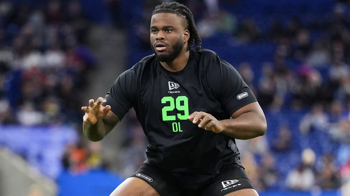 Steelers select Iheanachor in first round