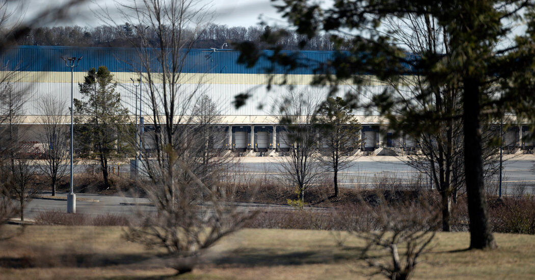 In a Deep Red Town In Pennsylvania, Locals Vent Over a Planned ICE Detention Center