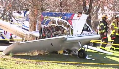 Plane crashes near Northeast Philadelphia Airport, 2 injured