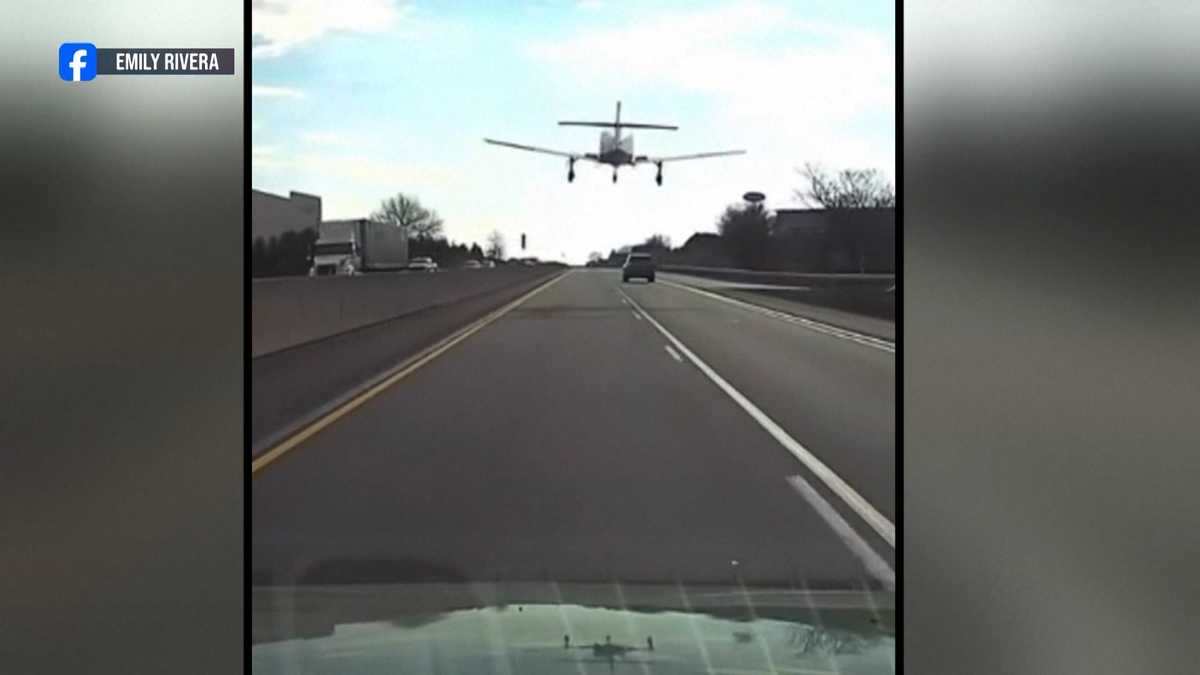 Video captures moment plane lands on Pa. interstate