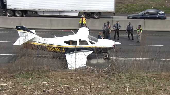A single-engine plane landed on a Lehigh County interstate, just before 9:30 Saturday morning.
