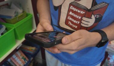 Pennsylvania teenagers aim to tackle child cellphone addiction with student-led initiative