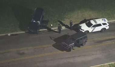 2 people shot after car crash in North Philadelphia, police say