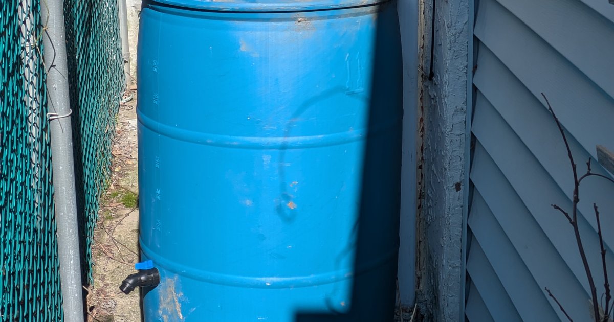 How to access free eco-friendly resources in Philly from rain barrels to compost services