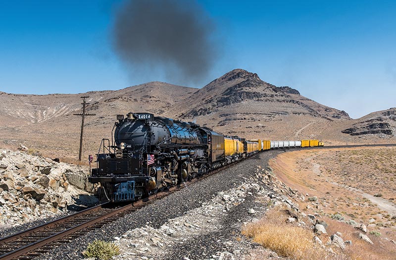‘Big Boy’ 4014 to Run Alongside Reading 2102 on R&N