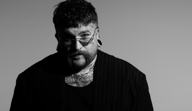 Teddy Swims will bring ‘The Ugly Tour’ to Philadelphia this fall