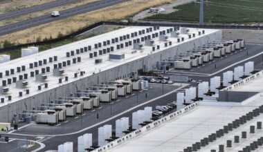 Lehigh Valley Political Pulse: Data centers spark political tension in Pennsylvania