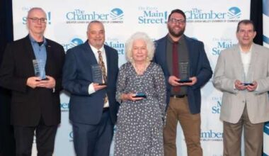 Eckhart receives Chamber award – Lehigh Valley Press