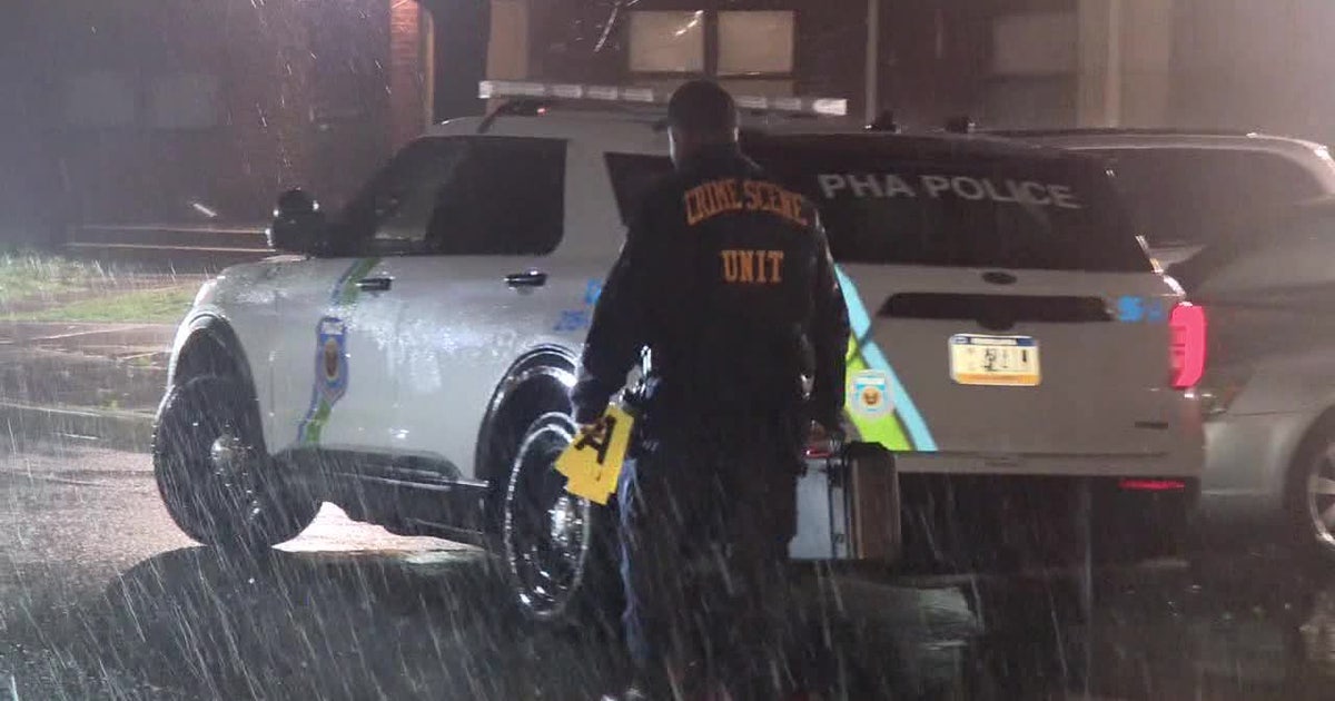 3-year-old boy shot in the head at South Philadelphia apartment