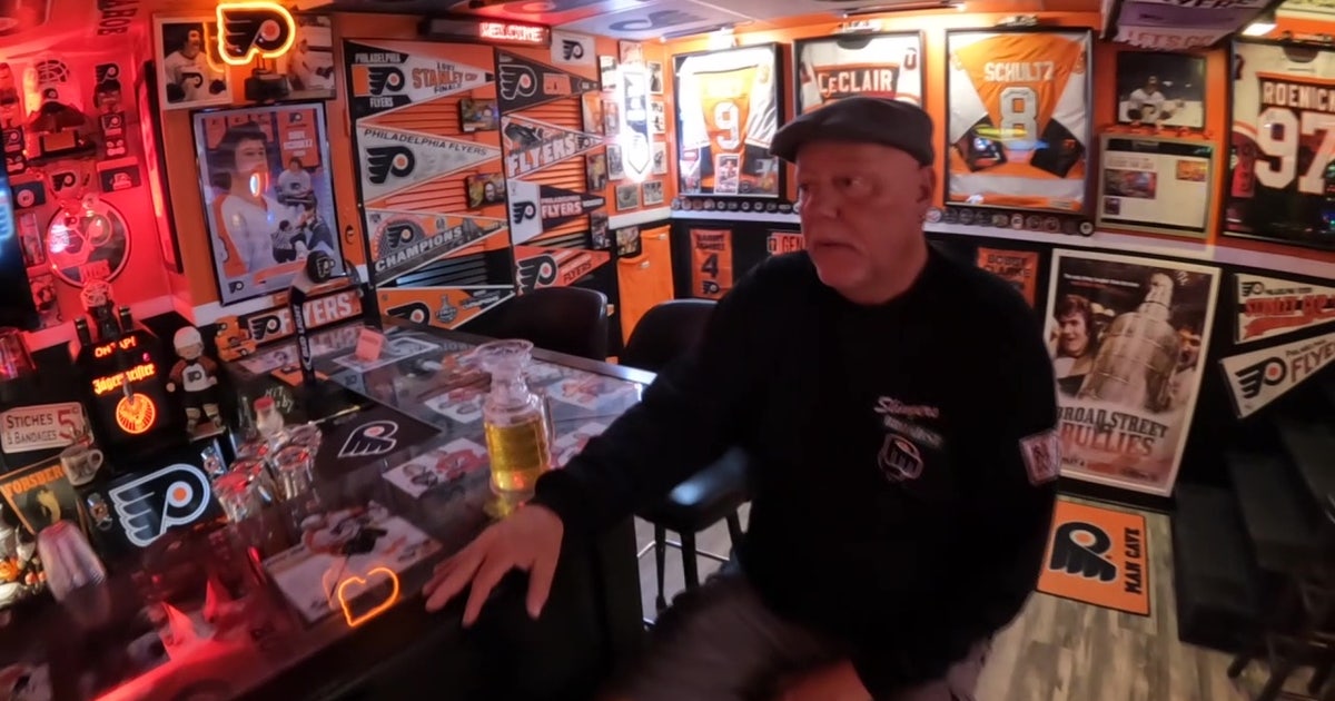 The Ultimate Flyers 'Time Machine' is Hiding in a Reading Basement