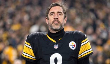 Steelers tender UFA Aaron Rodgers, giving Pittsburgh more control over QB's future