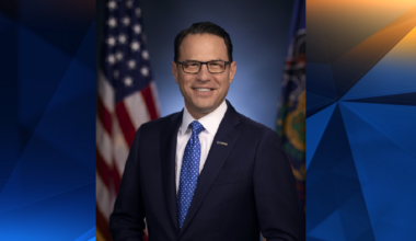 Governor orders flags to fly at half-staff in honor of officer who died