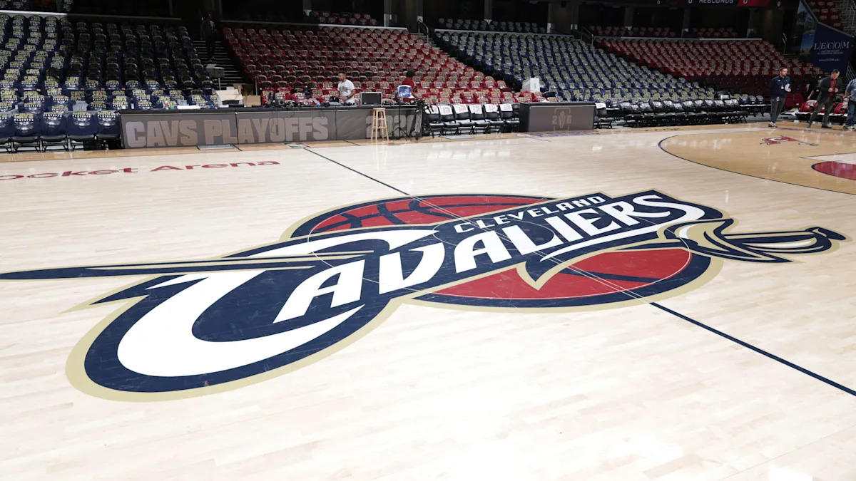 Philadelphia reportedly to hire Cleveland GM Mike Gansey as new head of basketball operations