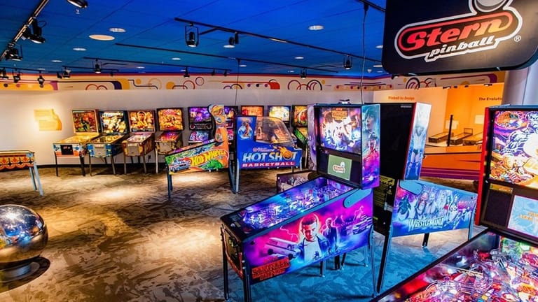 Play your way through more than 80 years of pinball...
