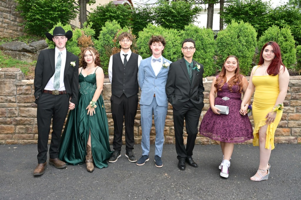 Emmaus High School Prom 2026 photos