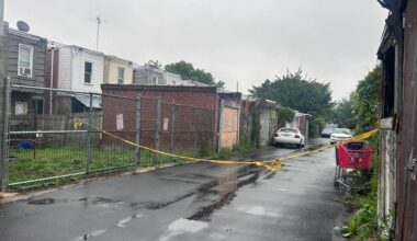 4 shot during party in Olney alleyway, police say
