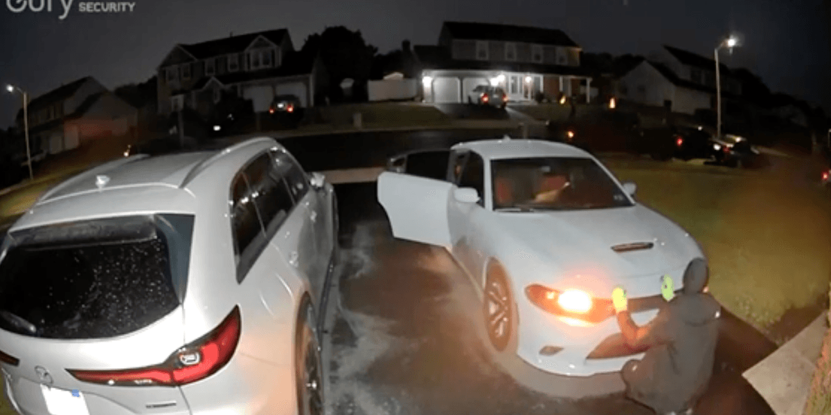 Thieves steal car from Bensalem driveway in under a minute