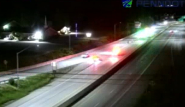 2 dead after wrong-way crash on I-83, Pa. police say
