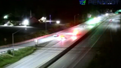 2 dead after wrong-way crash on I-83, Pa. police say