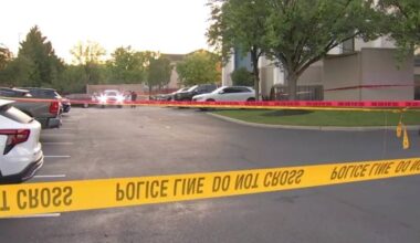 1 dead, suspect in custody after shooting at hotel in Southwest Philadelphia, police say
