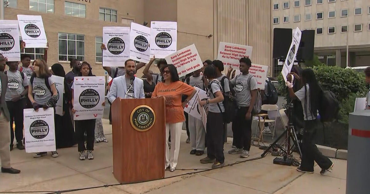 Students urge Philadelphia school board to keep their school open: "Lankenau is worth fighting for"