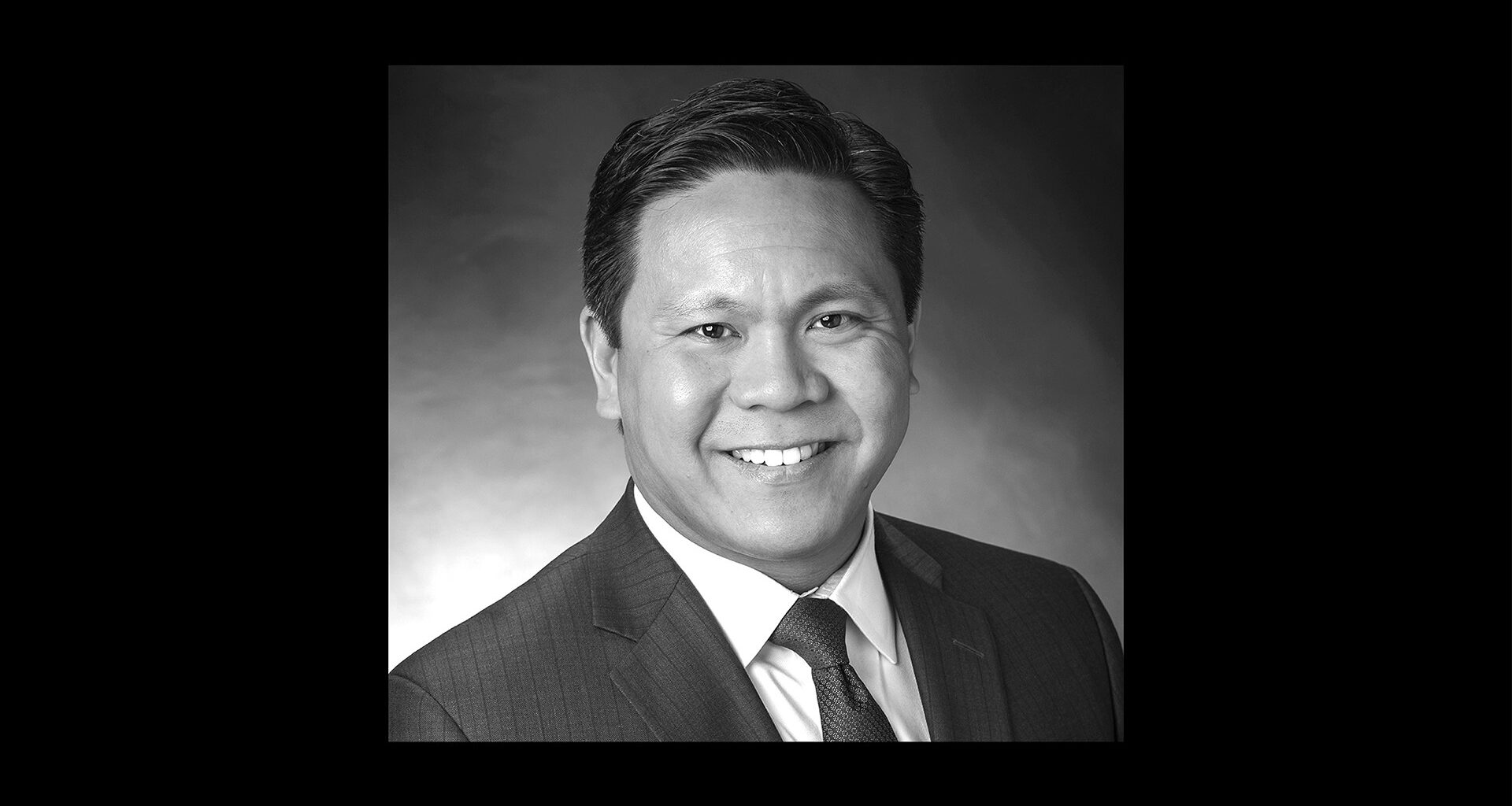 Neil Batiancila_Chief Advancement Officer_Philadelphia Museum of Art