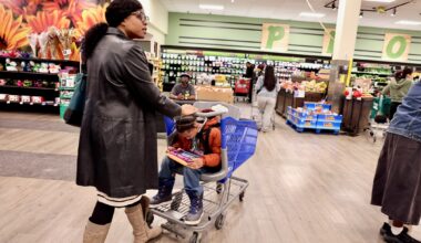 Philadelphia advocates want stores to have Caroline’s Carts