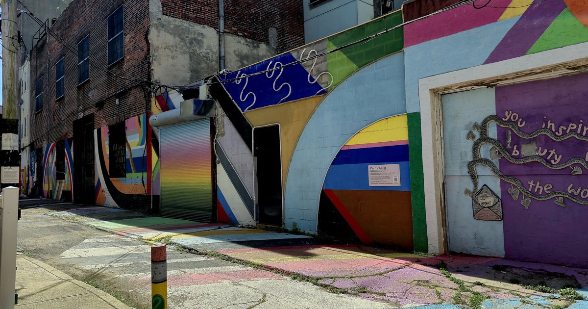 First Fridays on Percy Street bring 40-plus vendors, food and music to Electric Street