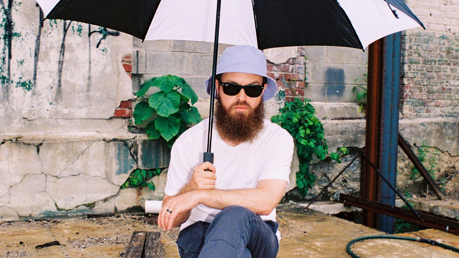 Philadelphia-based musician Corey Bernhard is launching a monthly jam series at Ortlieb&rsquo;s benefiting Juntos and Philadelphians impacted by ICE.