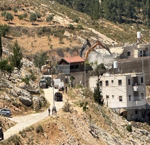 Israeli forces demolish Palestinian villa in Bethlehem