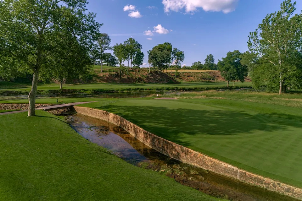 6th Hole